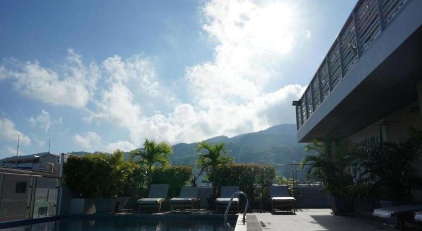 Elegancy Sansabai Hotel Patong Exterior foto