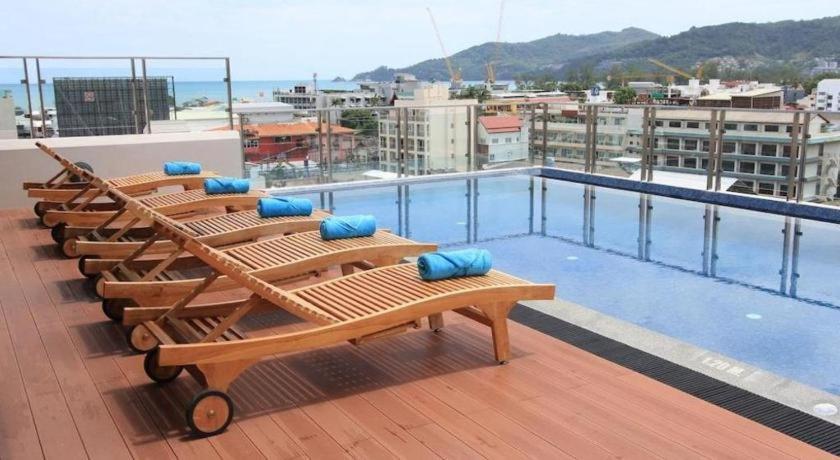 Elegancy Sansabai Hotel Patong Exterior foto